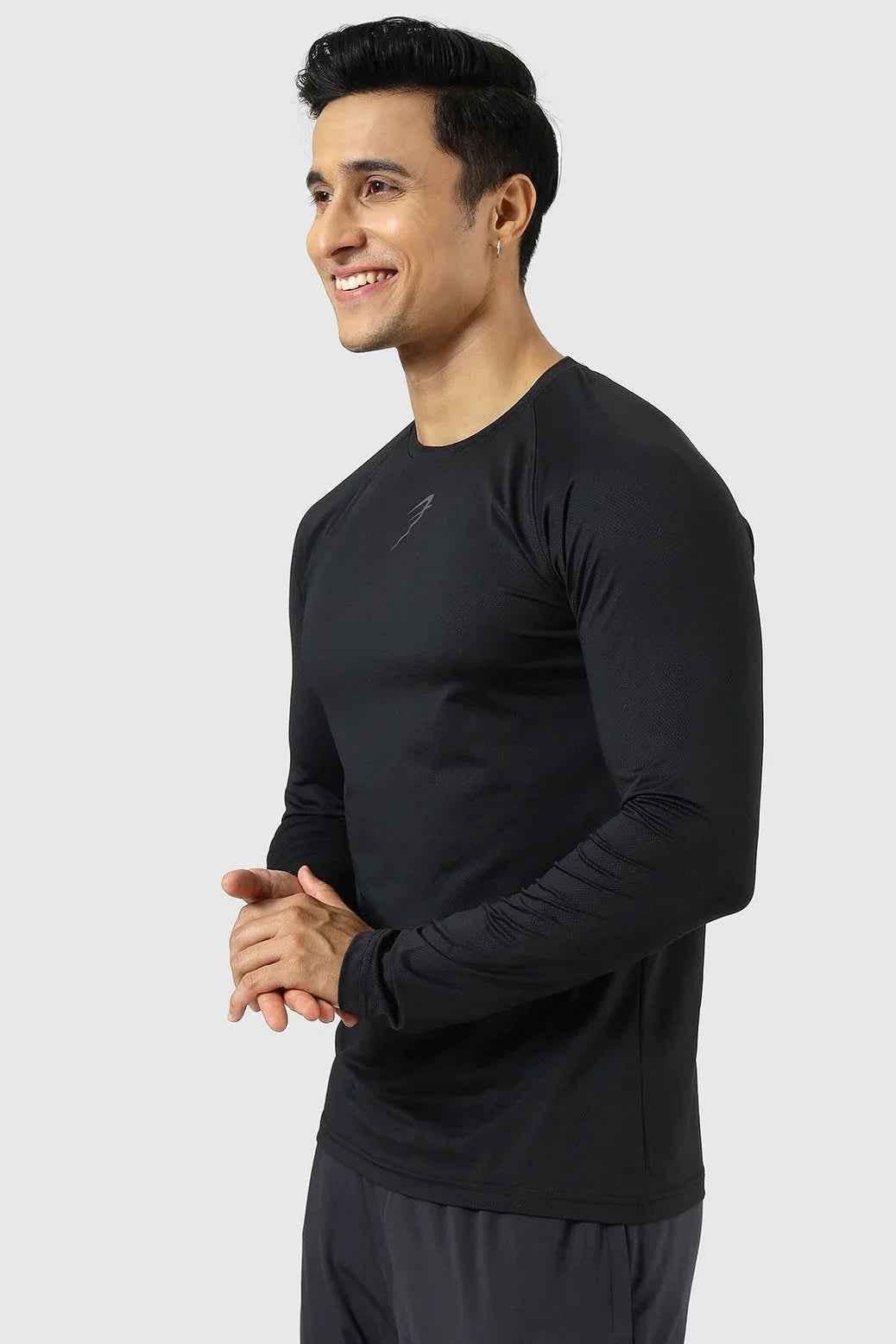 Black Core Fullsleeves T-shirt by Fuaark NZ, showcasing a sleek, fitted design with long sleeves and a classic crew neckline.