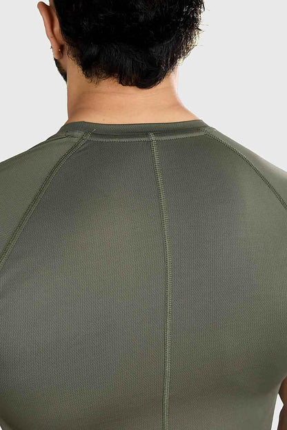 Olive green Fuaark Nz Dash T-shirt, stylish and comfortable everyday wear, made from soft fabric, casual fit for men.