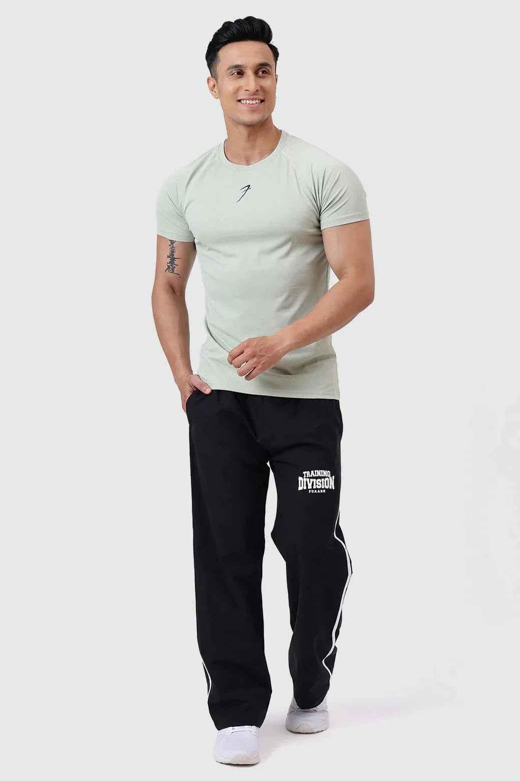 Light green grain T-shirt by Fuaark Nz, showcasing a comfortable, stylish casual T-shirt with a relaxed fit and soft fabric.