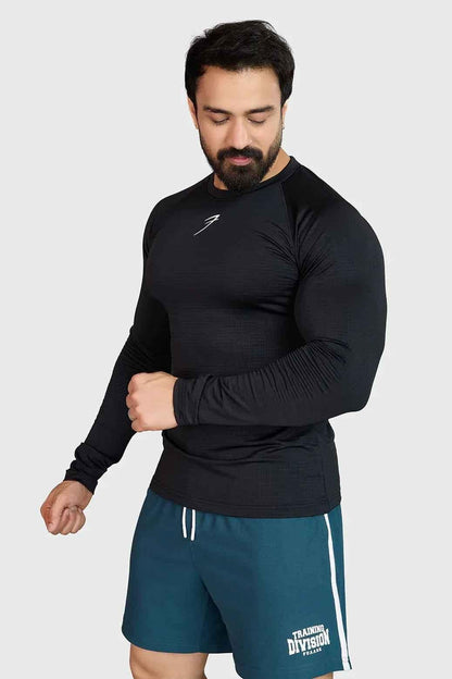 Fuaark Nz men's black full-sleeve T-shirt with a comfortable fit, featuring a simple design and soft fabric.