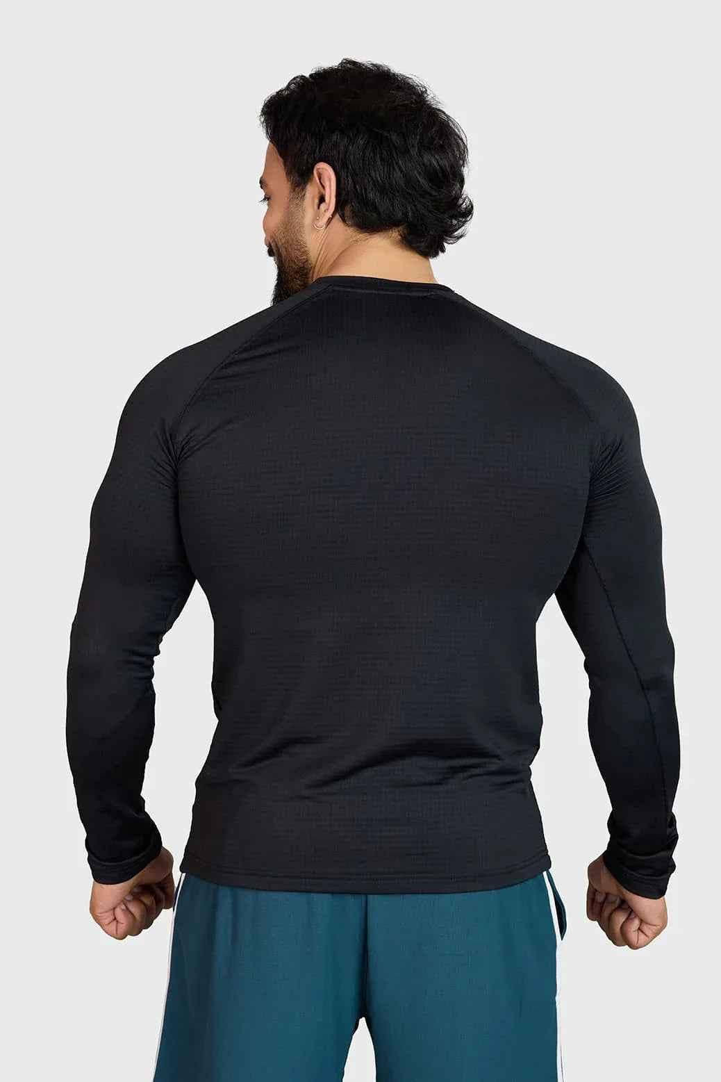 Fuaark Nz black full-sleeves T-shirt, comfortable style, close-up view of soft fabric and fitted design.