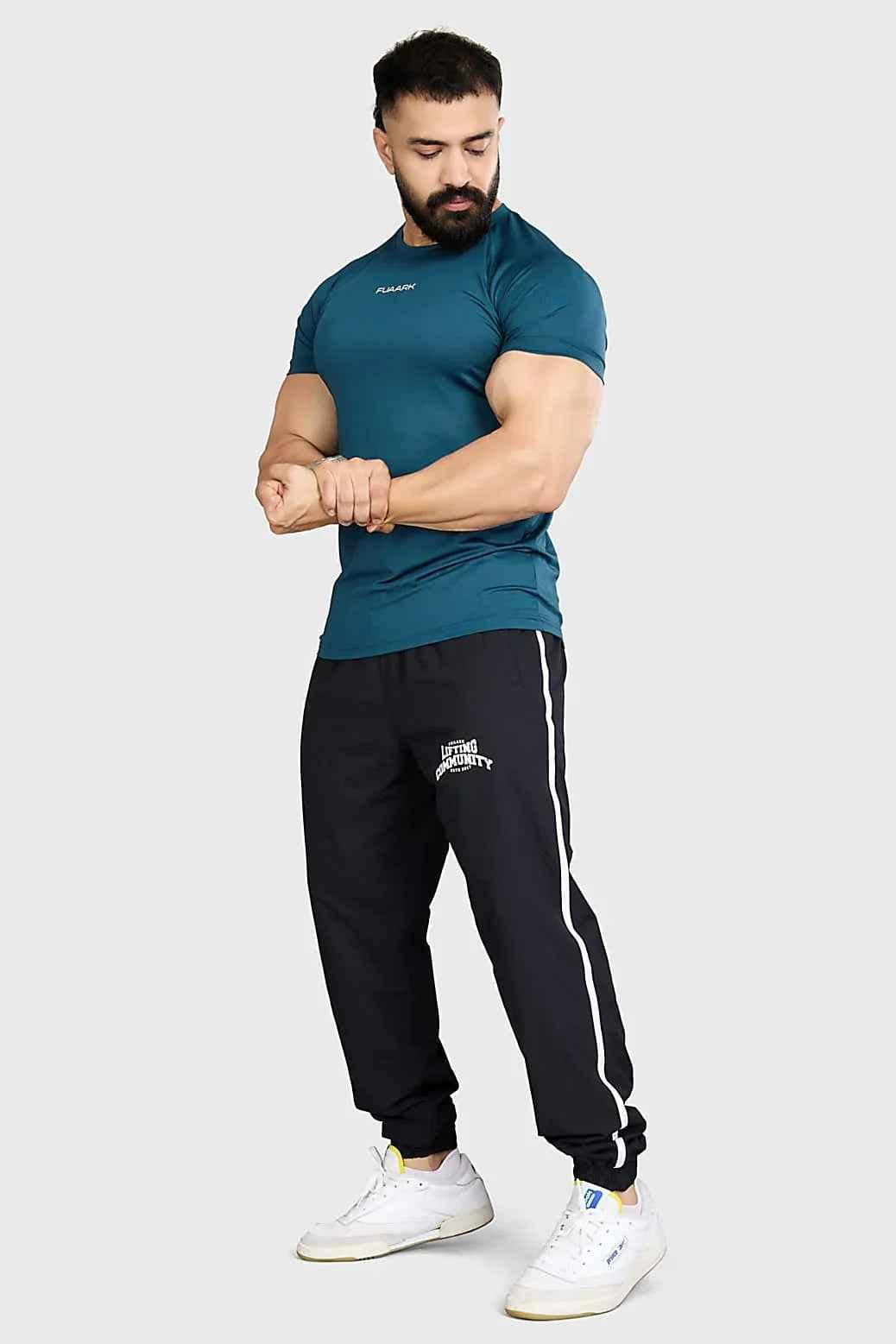 Fuaark Nz Orion Blue Dash T-shirt, men's casual t-shirt with blue dash design, comfortable fit for active lifestyle.