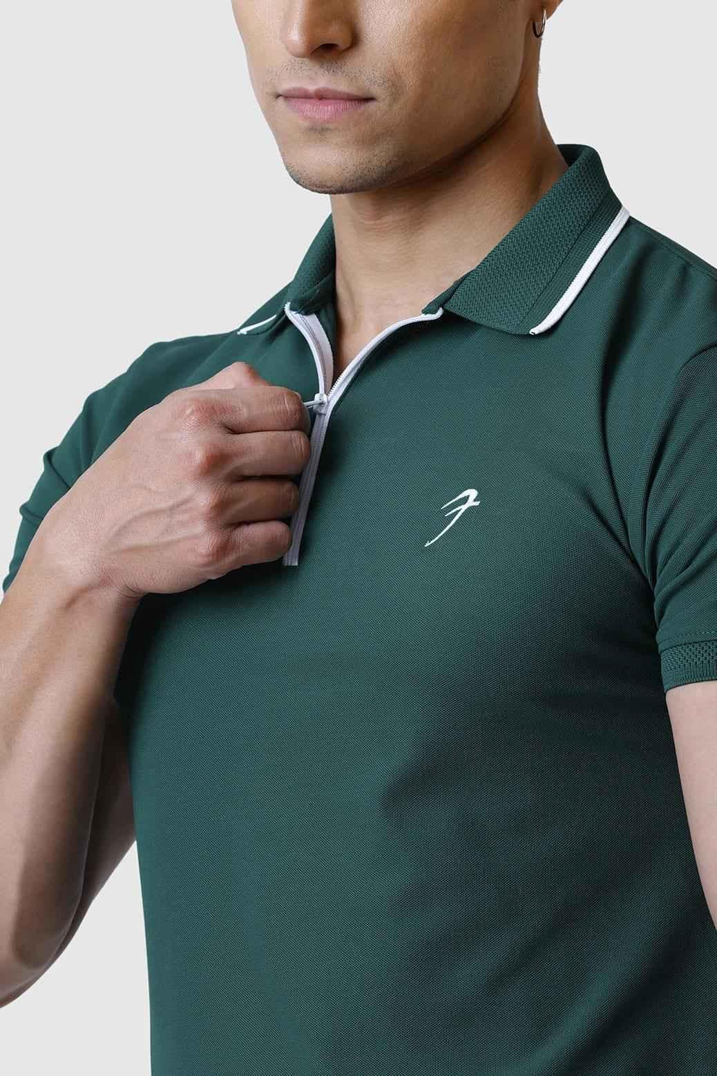 Green Fuaark Nz Stride Polo T-shirt, casual men's T-shirt with a classic collar and short sleeves, front logo detail.