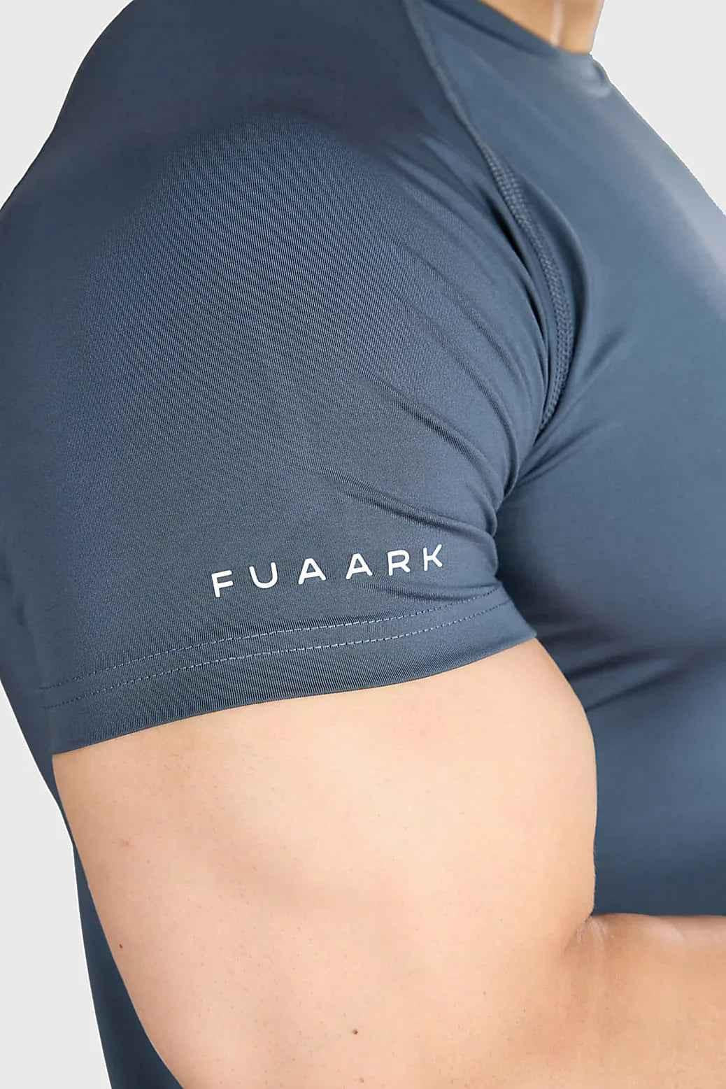 Urban grey Fuaark Nz T-shirt for trendy street style, featuring a casual fit and modern design.