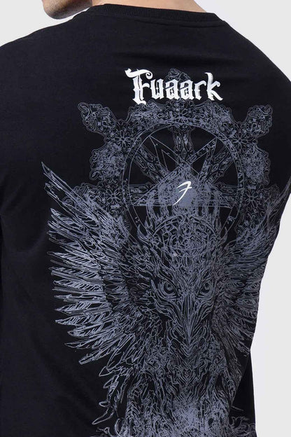 Fuaark Nz oversized black Eagle T-shirt for men, casual style, soft fabric, and comfortable fit.
