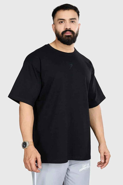 Fuaark Nz heavyweight oversized black T-shirt for men, casual fit, soft fabric, designed for comfort and style.