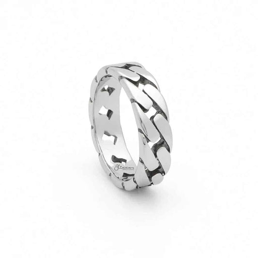 Silver stainless steel Cuban curb chain link ring by Glitters, showcasing its shiny, interconnected chain design.