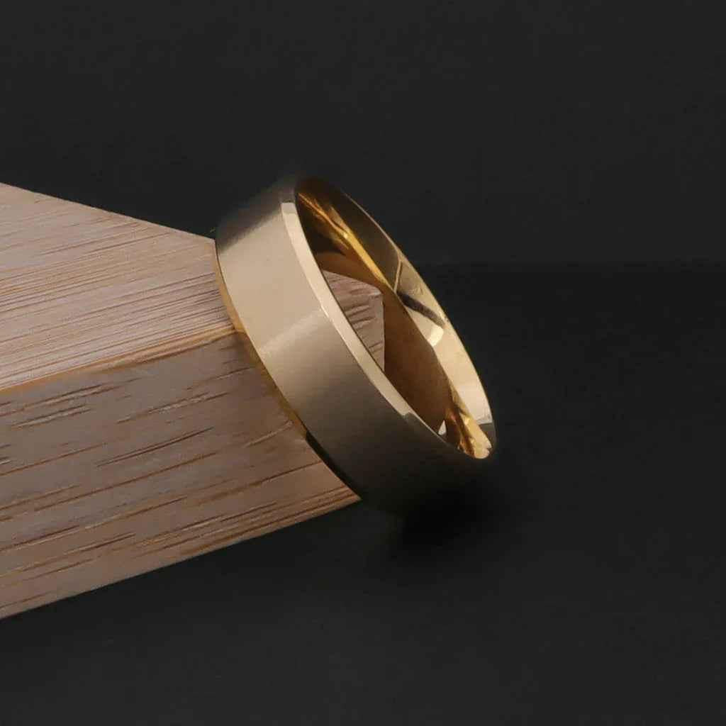 Glitters stainless steel ring with 8mm wide beveled edge, 18K gold ion-plated band, stylish unisex jewelry accessory
