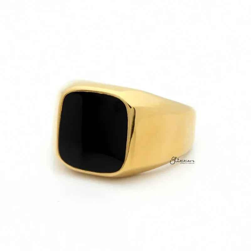 Gold stainless steel signet ring with a black square flat top, from Glitters stainless steel rings collection.
