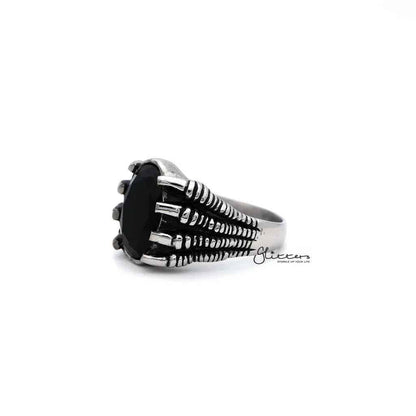 Men's stainless steel ring by Glitters featuring an antiqued claw design with black CZ stone casting.