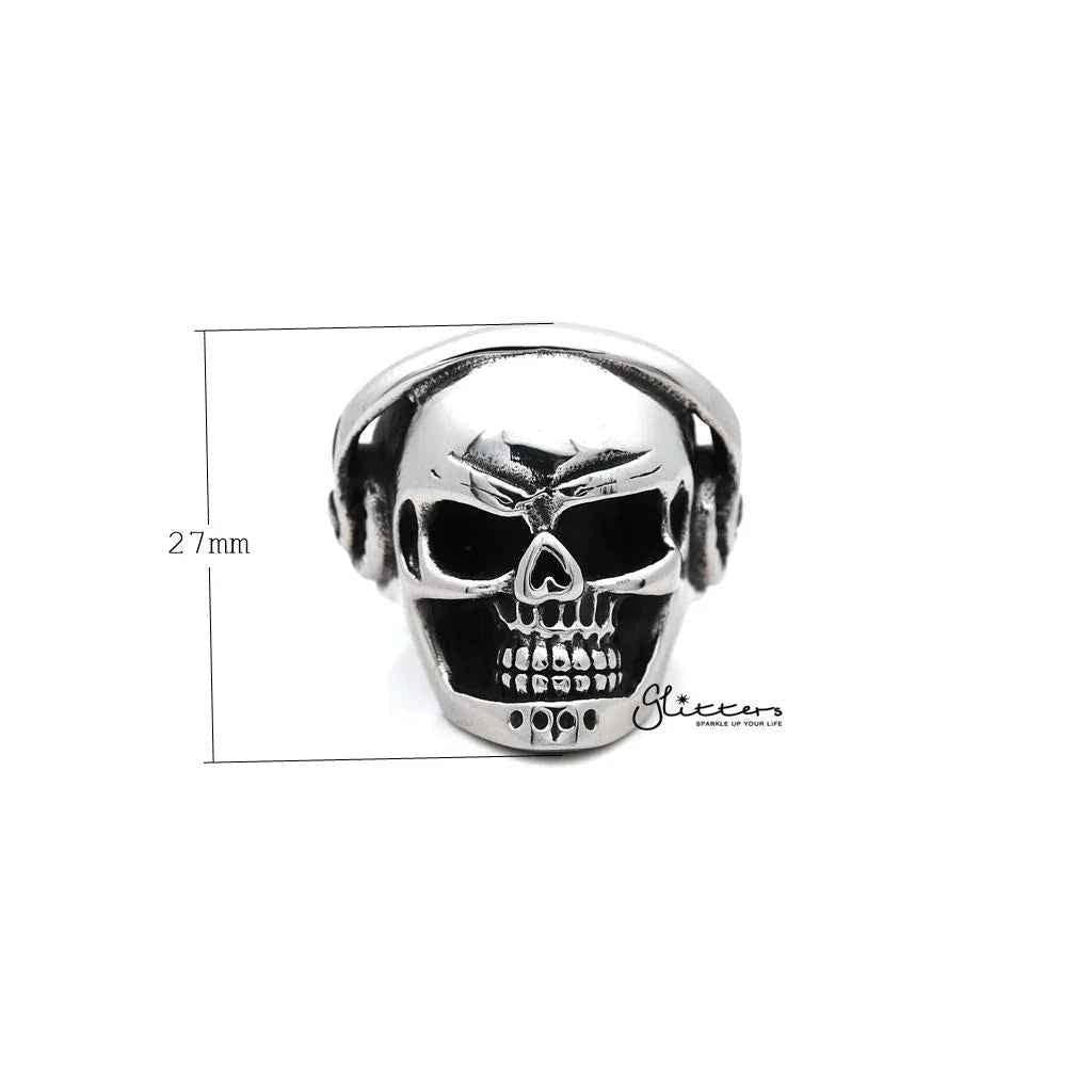 Men's stainless steel skull head with headphone casting rings by Glitters, featuring detailed skull design and headphone motifs.
