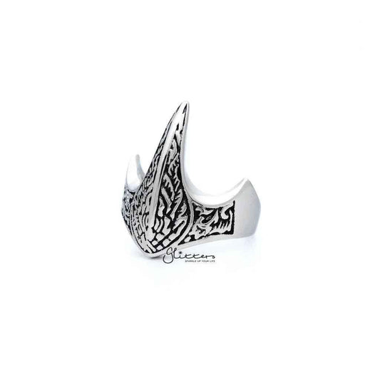 Antiqued stainless steel claw-shaped men's ring with casting detail, designed by Glitters, showcasing a bold, rugged style.