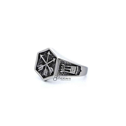 Stainless steel men's ring with antiqued crossed three arrows design by Glitters, showcasing a bold, detailed casting style.