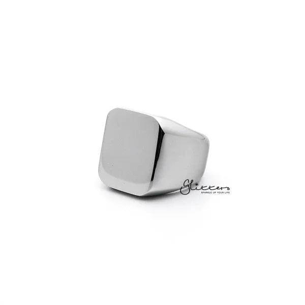 Silver stainless steel men's ring with high-polished square shape, featuring a sleek and modern design by Glitters.