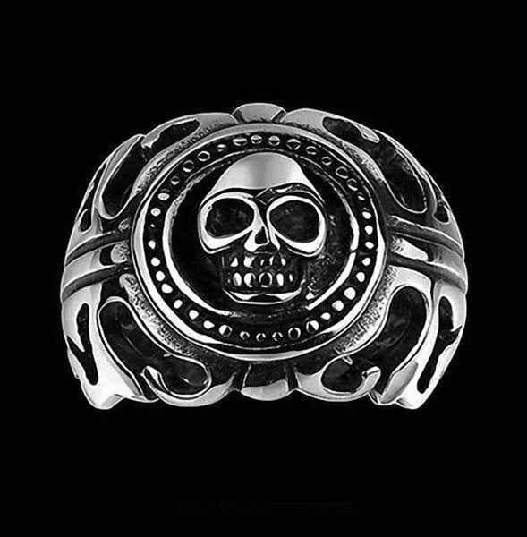 Stainless steel skull cast ring by Glitters featuring a detailed skull design on a sleek band.