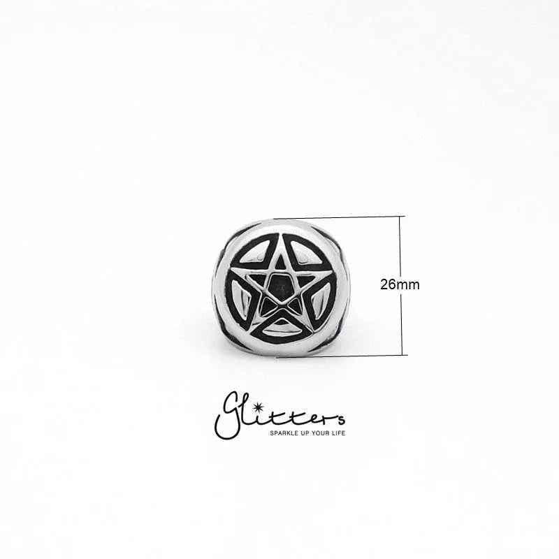 Stainless steel star cast ring by Glitters featuring a polished silver finish and a detailed star design.
