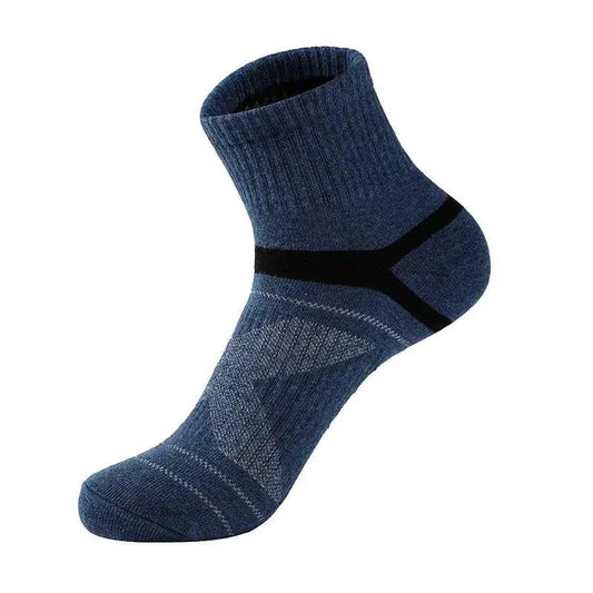 Light gray men's outdoor sports socks by Mead's Supply & Equipment Outfitters, durable 75% cotton crew socks for hiking and basketball.