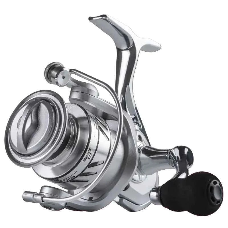 All-metal professional spinning fishing reel for sea fishing and casting, featuring durable gear and wire components for outdoor use.