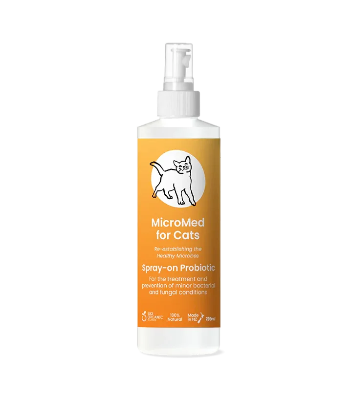 MicroMed for Cats Acute Care in a 250mL bottle, designed for immediate veterinary care for feline health needs.