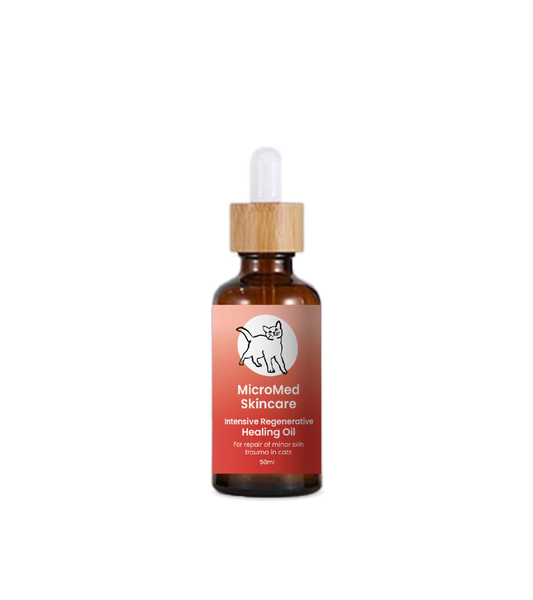 MicroMed Healing Oil for Cats, 50ml, pet medicine with intensive regenerative care for feline skin and coat health.