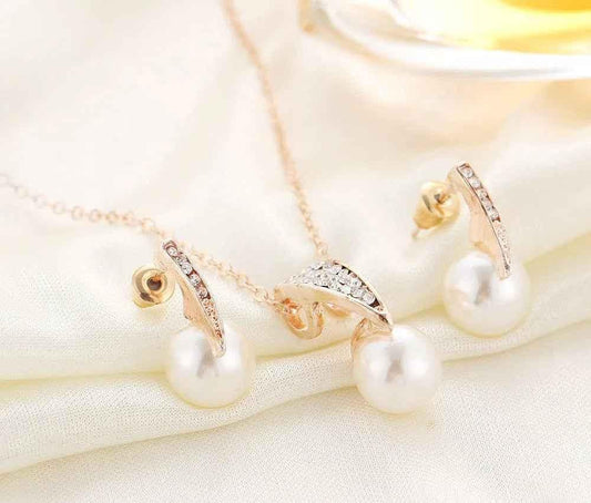 Stylish 3Sixty5 Pearl Luxe Duo Jewelry Set featuring elegant pearl necklaces and earrings for sophisticated fashion.