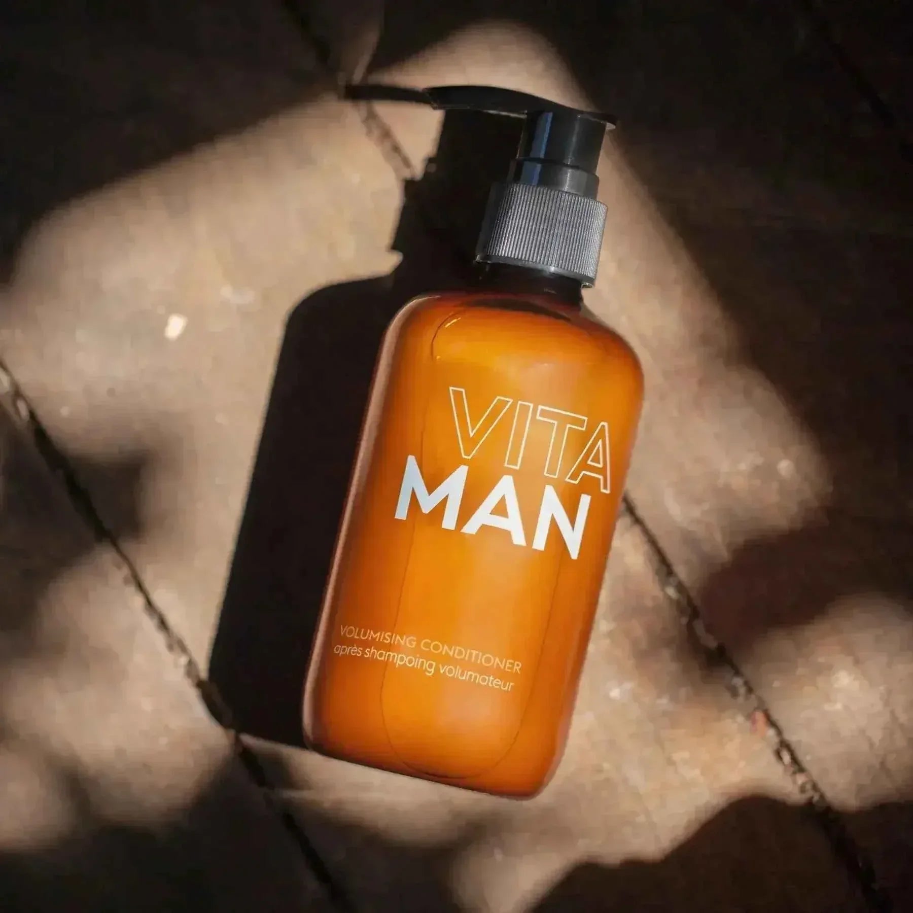 VITAMAN Australia volumising hair conditioner in 250ml bottle, enhancing hair volume and fullness.