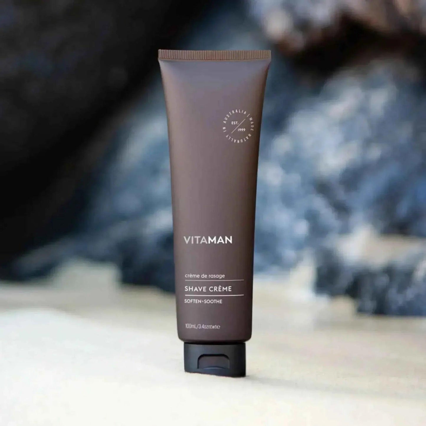 VITAMAN Australia shave and beard care shave creme in 150ml tube, creamy texture for smooth shaving and skin care.